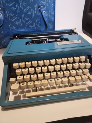 Olivetti Italia '90 Macchina da Scrivere