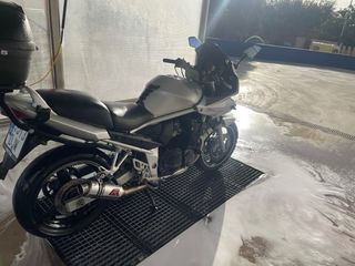 Moto Suzuki Bandit 650S