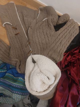 Lote ropa mujer: de 18 prendas