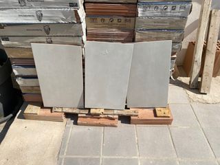 Azulejos pared Gris Claro 50m2 aprox