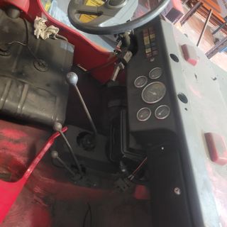 Jeep mahindra 1988