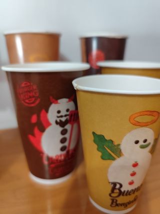 Vasos Burger King Navidad ángel y demonio