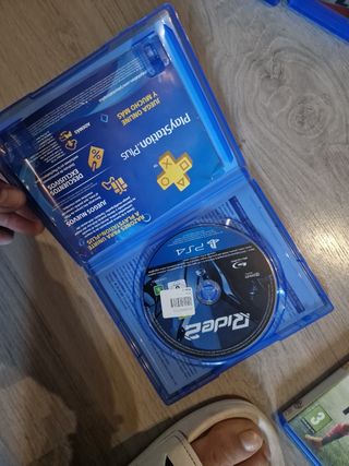 PS4 (PlayStation 4) - MXGP, MotoGP 17, 
