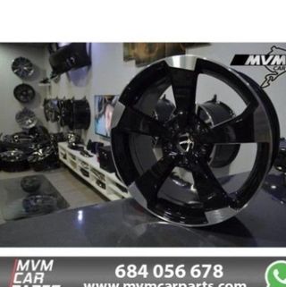Juego de 4 Llantas 18 New RS3 Black AU006