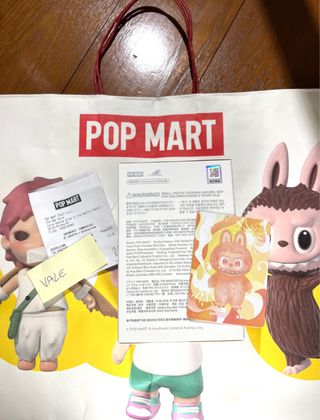 Labubu Big Into Energy Pop Mart con scontrino NEW