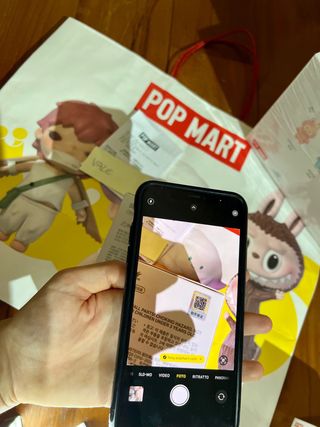 Labubu Big Into Energy Pop Mart con scontrino NEW