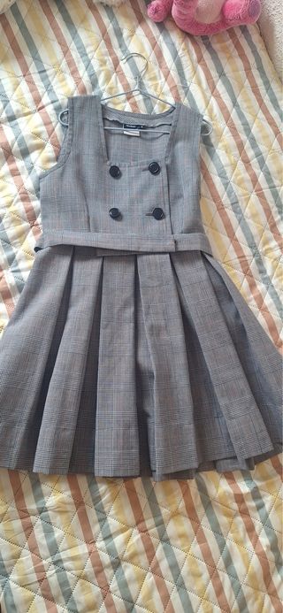 Uniforme María Inmaculada claretianas talla 8