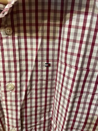 Camisa Tommy Hilfiger a cuadros rojos y blancos S