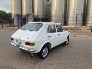 SEAT 127 1985