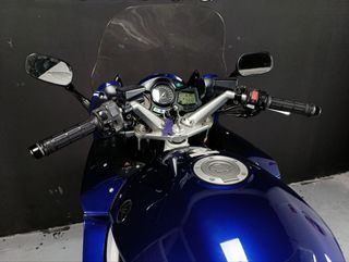 Yamaha FJR1300 Azul - Moto