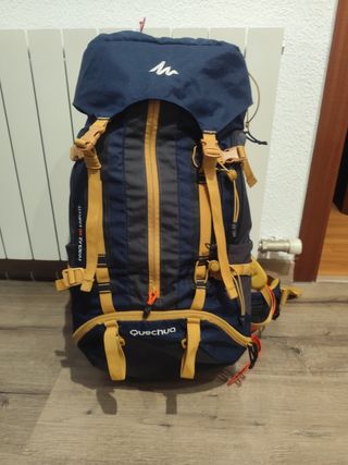 Mochila Quechua Forclaz 50 Azul-Amarilla