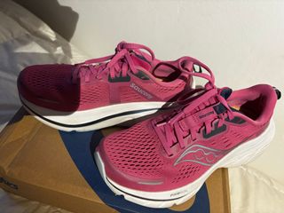 Zapatillas Saucony Guide 18 rosas