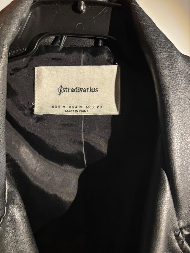 Chaqueta cuero Stradivarius M