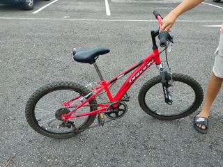 Bicicleta BH Oregon roja buem estado. 