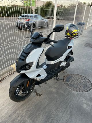Scooter Peugeot Speedfight 4