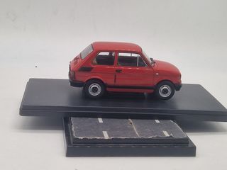 FIAT 126P rossa - Whitebox - Scala 1/24