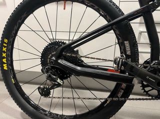 Bicicleta ORBEA OIZ M10 montaña