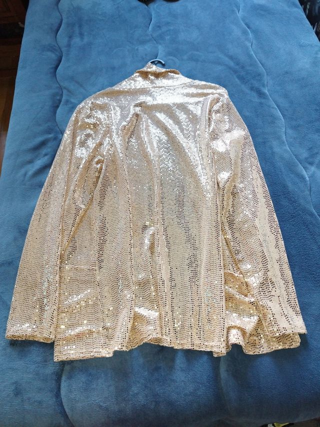 Chaqueta dorada lentejuelas