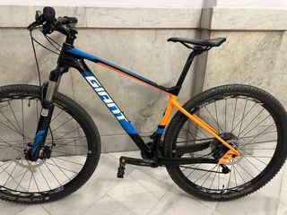 Bicicleta Giant de montaña