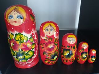 Matrioske russe dipinte a mano