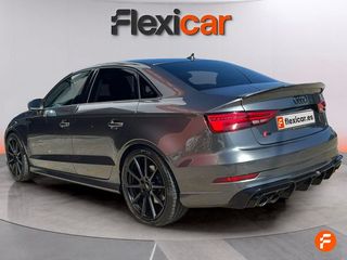 Audi A3 S3 2.0 TFSI quattro S tronic Sedan