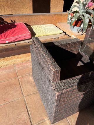 Sofá jardín mimbre marrón