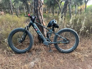 Bicicleta eléctrica Moma ruedas gordas