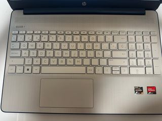 Portátil HP 156” Ryzen 5