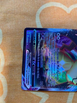Carta Pokémon MimikyuVMAX