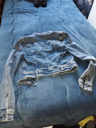Chaqueta vaquera azul mujer