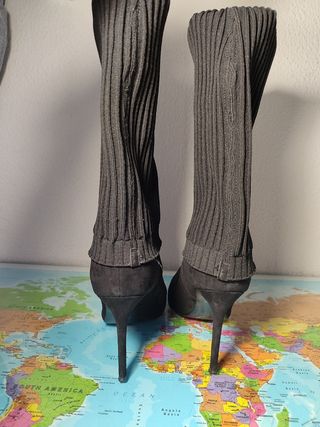 Botas negras altas tacón aguja