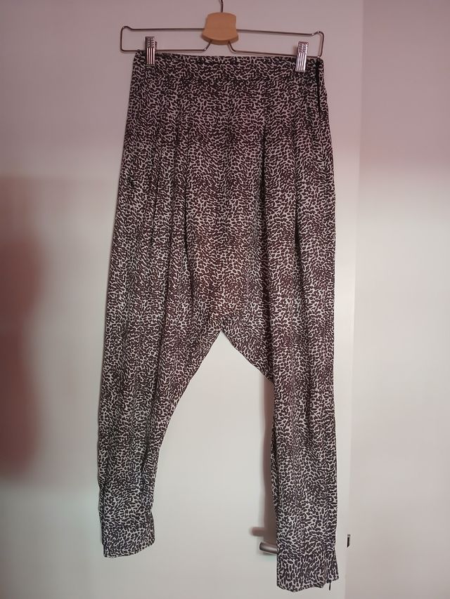 Pantalones harén Zara - Animal print