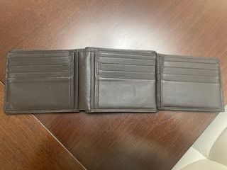 Cartera Tommy Hilfiger marrón