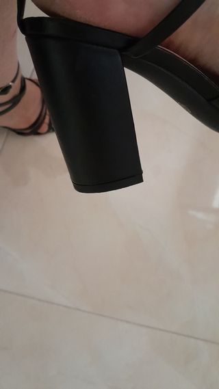 Sandali neri tacco alto