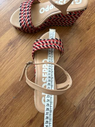 Sandali zeppe Giuseppe nr.41. vera pelle