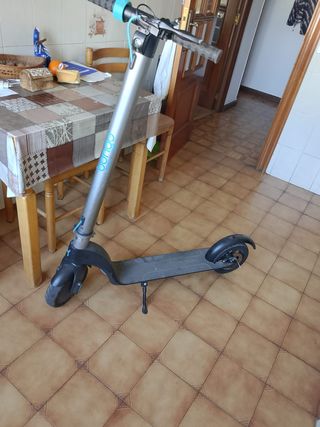 Patinete eléctrico Booongo