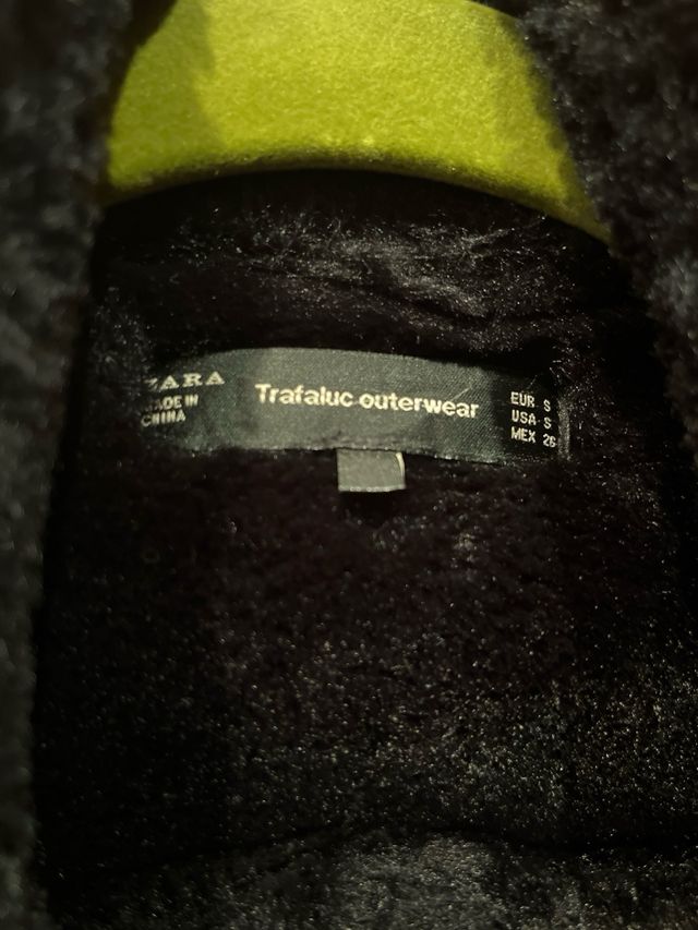 Chaqueta borreguito negra