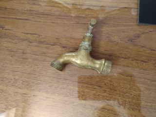 Grifo bronce antiguo