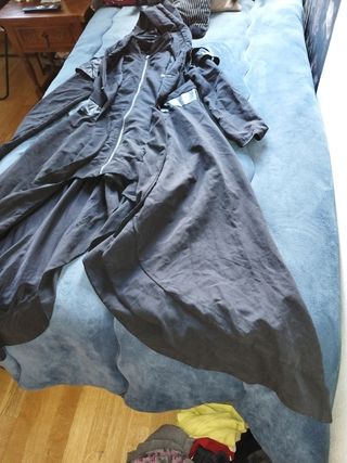 Chaqueta gótica negra