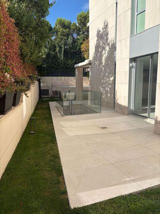 Casa pareada en alquiler en Piovera - Conde Orgaz en Madrid