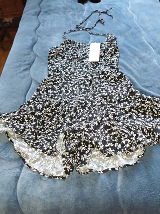 Vestido negro y blanco