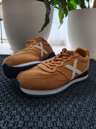 Zapatillas Munich.Hombre
Talla 45