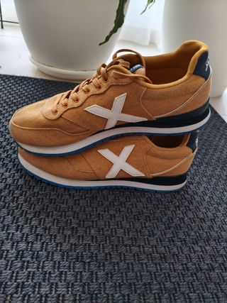 Zapatillas Munich.Hombre
Talla 45