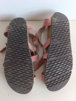 Sandalias naranja o rosa verano