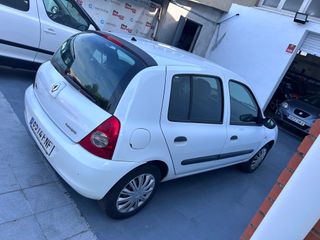 Renault Clio 2007 ETIQUETA C
