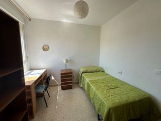 Piso en alquiler en El Cónsul - Ciudad Universitaria en Málaga