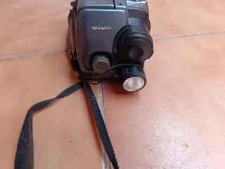 2 Cámaras Vídeo Vintage: Saba & Sharp