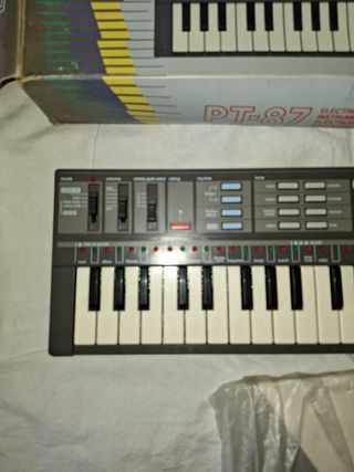 Casio PT-87 - Teclado Vintage