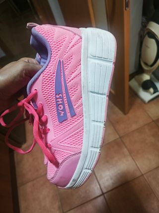 Zapatillas Deportivas Patín Niña Rosa.Talla 34