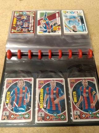 Cromos Adrenalyn de distintas temporadas.
